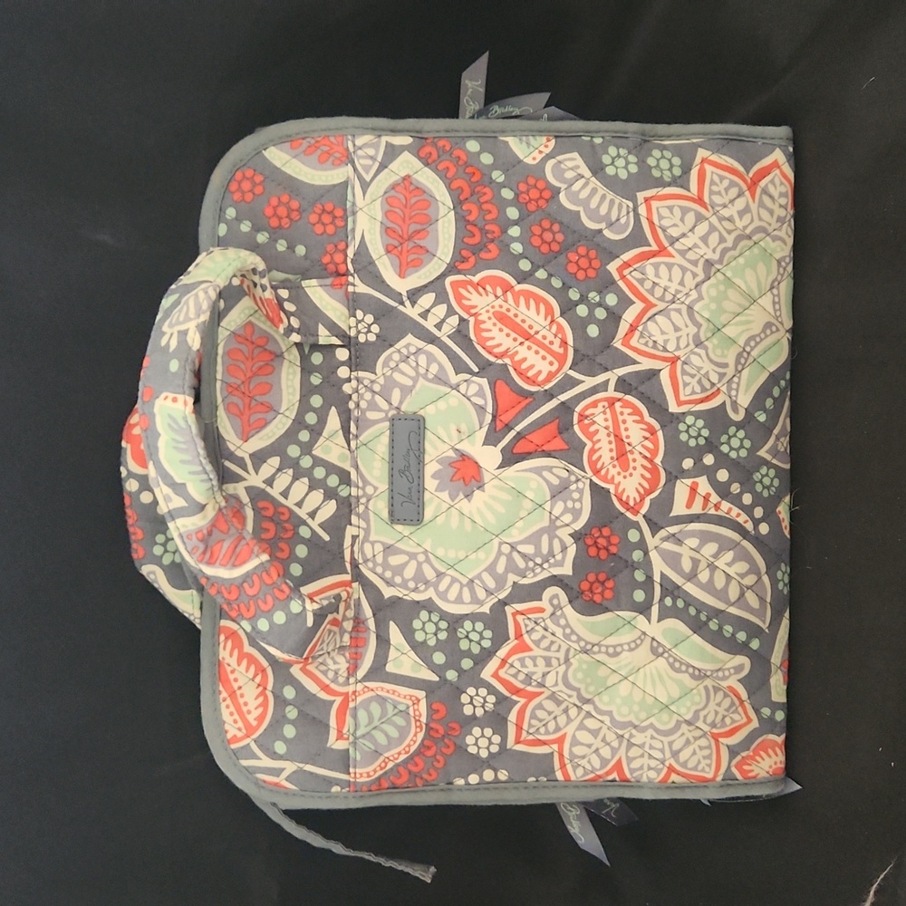 Vera Bradley Hanging Travel Organizer